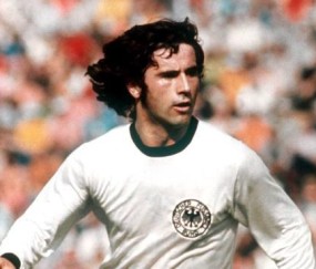 九游-神锋留下一串纪录，满贯点亮足坛传说：盖德永恒！